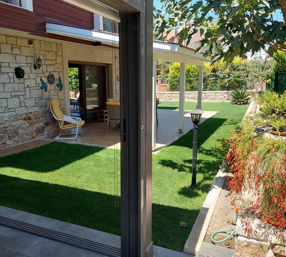 Detached Villa In Dalyan, Çeşme 0*,